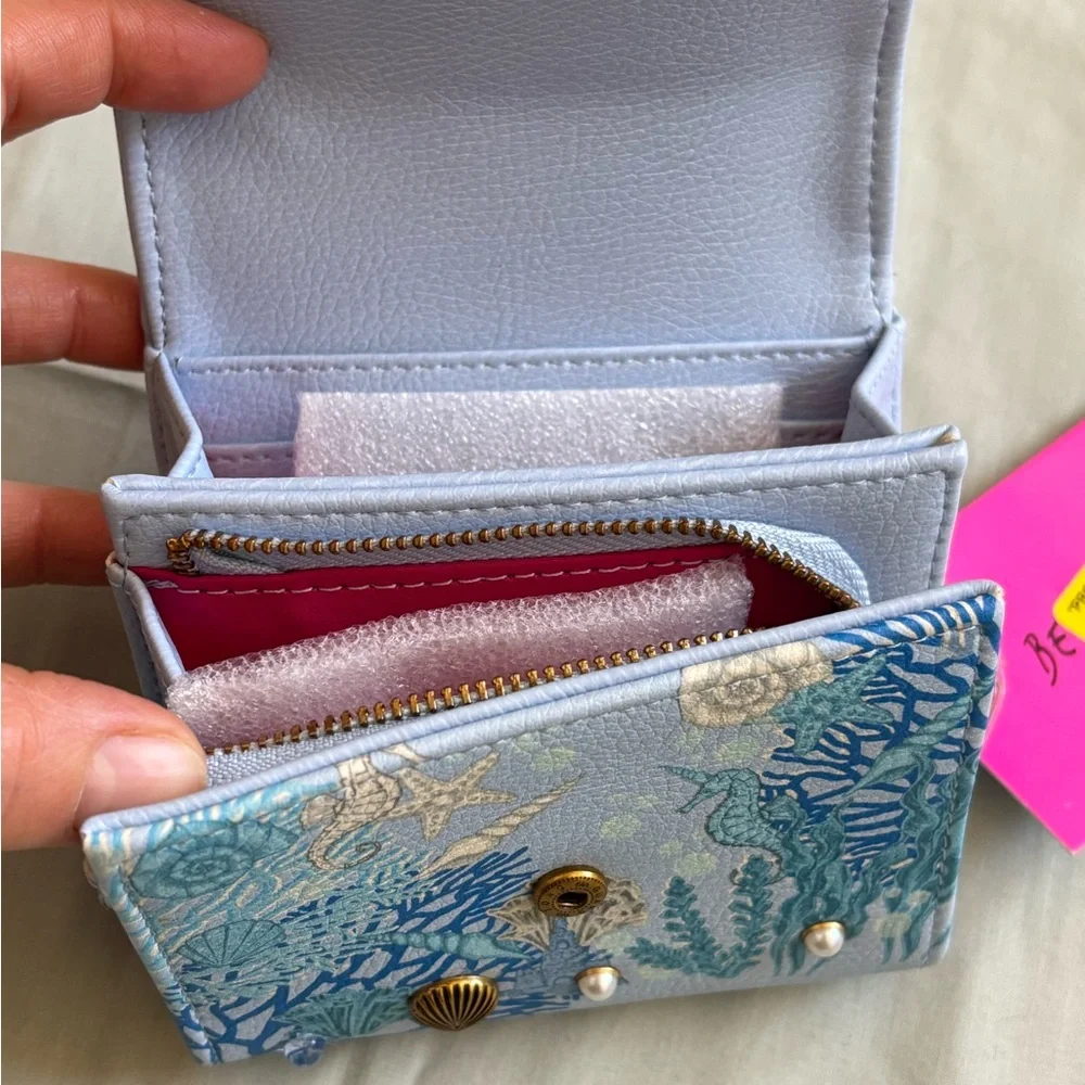 Betsey Johnson Blue and Gold Sea Life Make Waves Wallet Rare - Picture 3 of 5